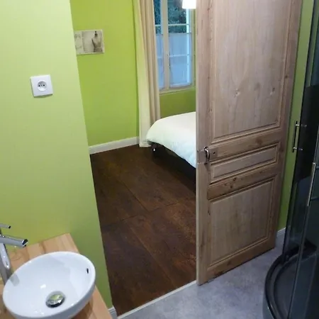 Lepireaufr Piscine Chauffee Holiday home