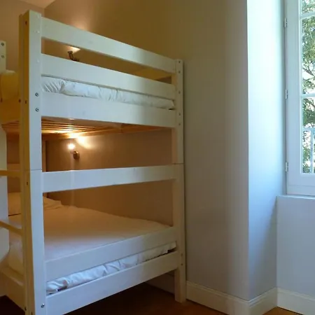 Lepireaufr Piscine Chauffee Holiday home Vouneuil-sur-Vienne