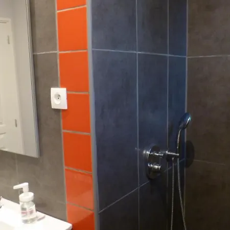 Holiday home Lepireaufr Piscine Chauffee