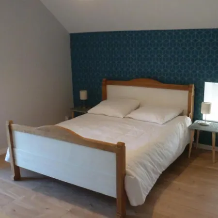 Lepireaufr Piscine Chauffee Holiday home Vouneuil-sur-Vienne