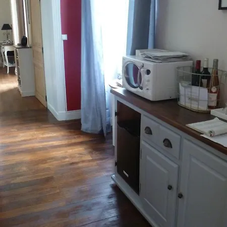 Lepireaufr Piscine Chauffee Holiday home